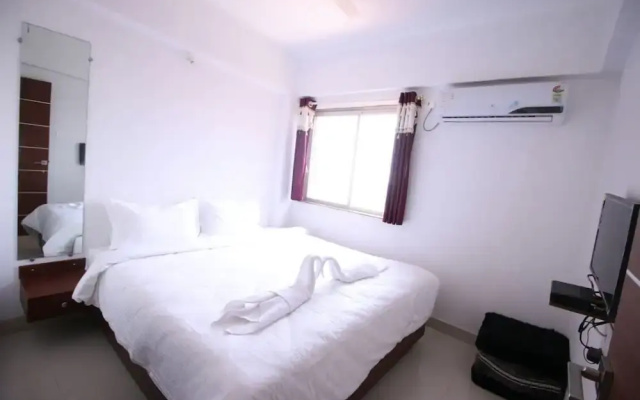 OYO 10389 Latanand Residency