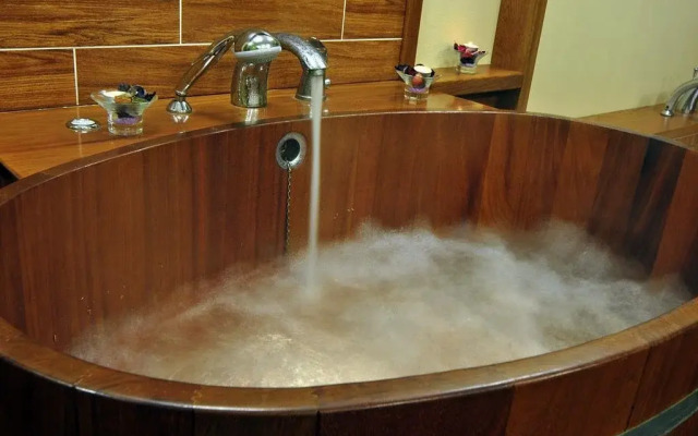 Pod Kycmolem Wellness Hotel