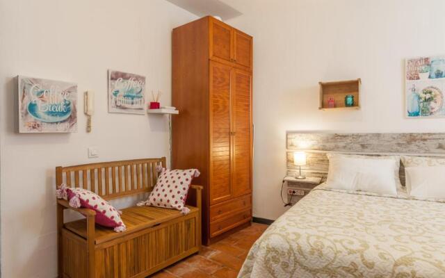 Apartamentos Gadi Corral Siglo XVI