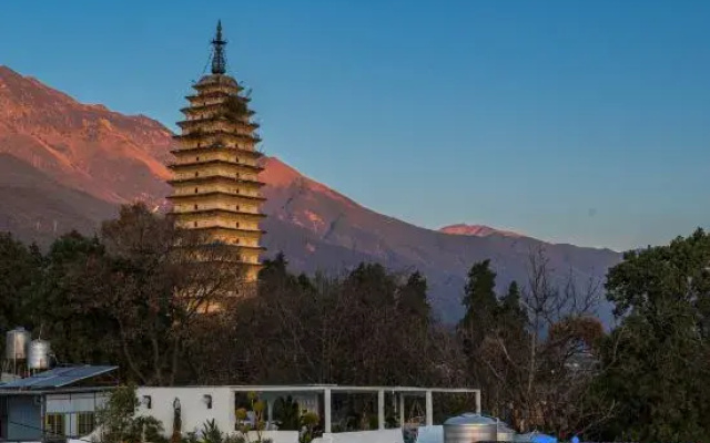 Manzhu Xili Homestay (Dali Old City Branch)