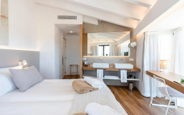 Ynaira Hotel & Spa