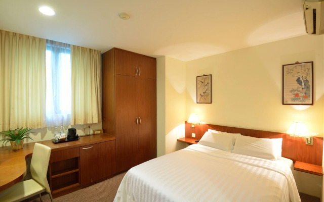 VIP Hotel (SG Clean Certified)