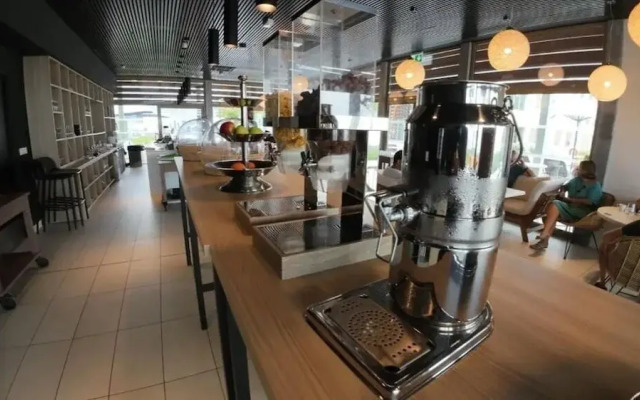 Ibis Styles Mayotte Aeroport