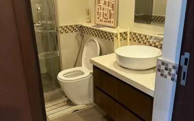 1BHK Burj View. Near Dubai Mall & Metro