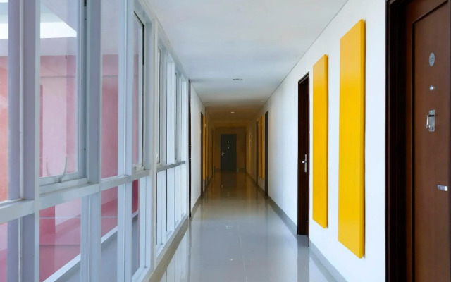 Amaris Hotel Dewi Sri