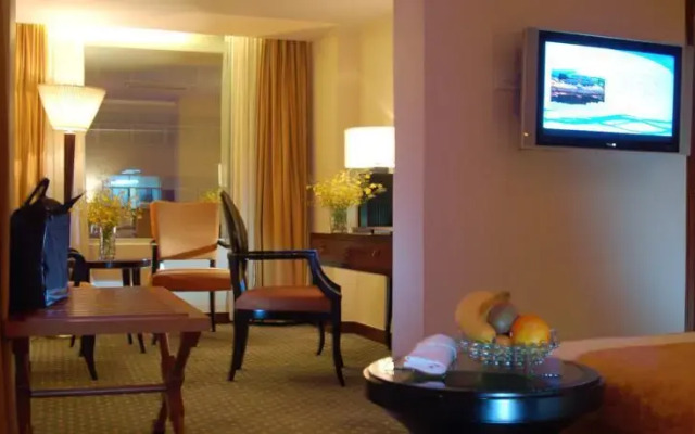 Ningbo Portman Plaza Apartment