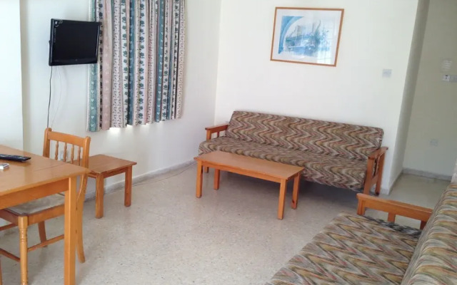 Constantaras Apartments