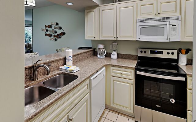 Edgewater Villa #704