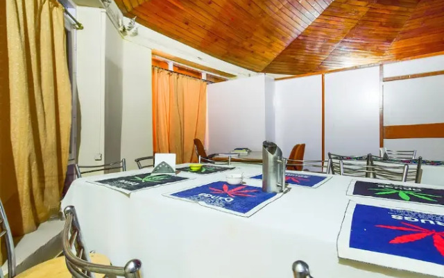 The Roam Way By OYO Rooms