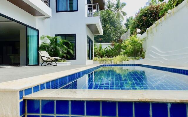 3 Bedroom Private Pool Villa Flora