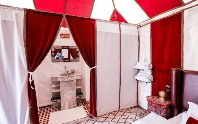 Sahara Magic Luxury Camp