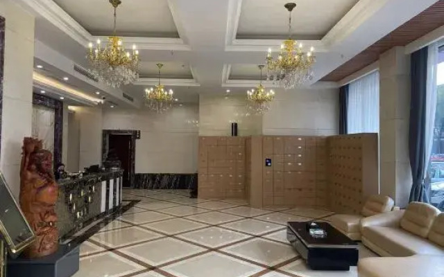 Qinglan Hotel (Danjin Road Wanshan Park Branch, Danyang City)