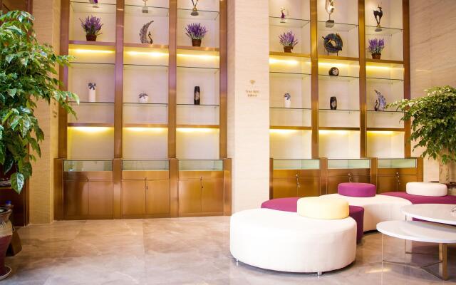 Lavande Hotels Shiyan Sanyan