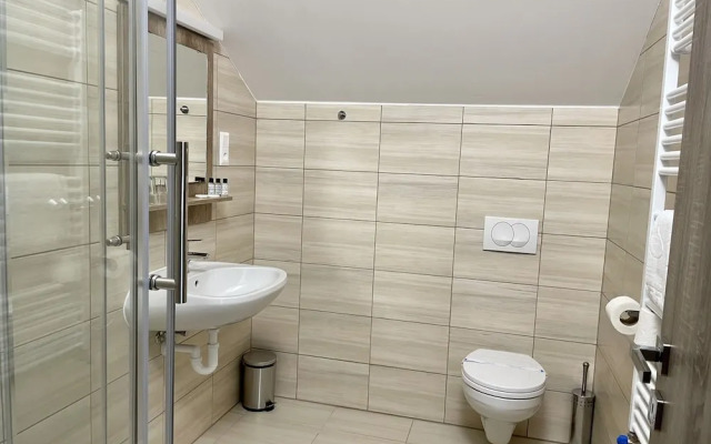 Eprespark Panzio