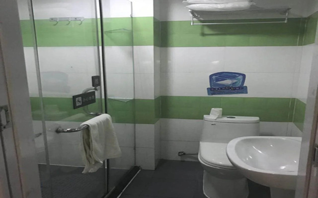 7Days Inn Qingdao Qianhai Zhanqiao
