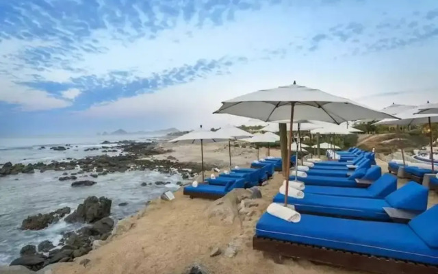 Spacious 4 BR Apt in Cabo