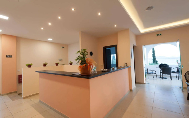 Crystal Blue Aparthotel