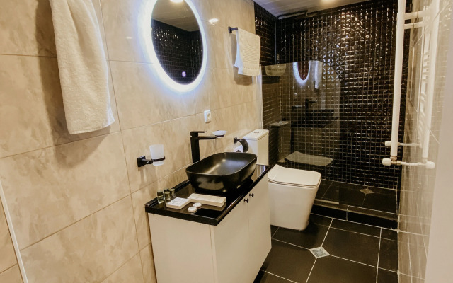 Отель Luxury Inn