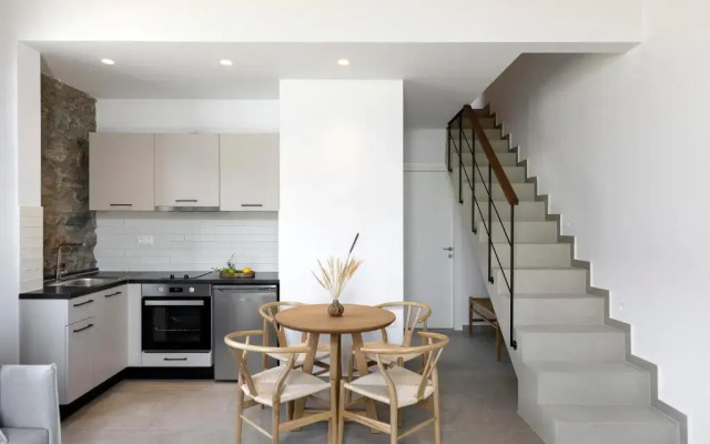 Lichnos Luxury Suites