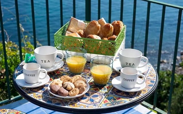 Punta Lingua Relais- Room 1 Sunrise Terrace