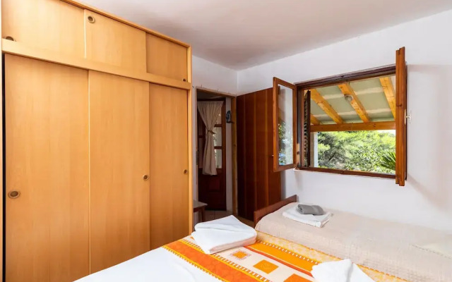 Lovely Holiday Home with Private Swimming Pool in Dalmatia