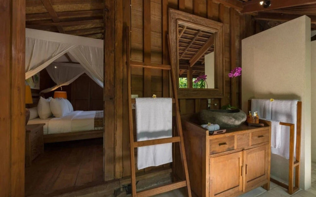 Stunning Palm Villa And Fantastic Experience