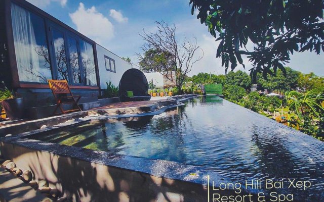 Long Hill Resort And Spa