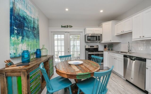 Bayside Cutie at Bayside Bungalow