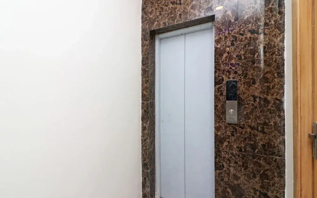 Hotel The Karlo Kastle By OYO Rooms