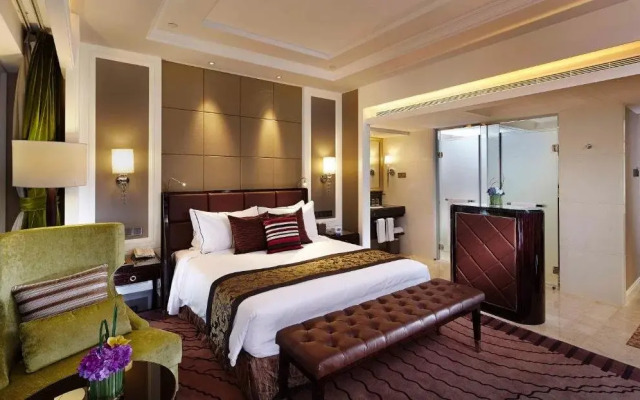 Legend International Hotel