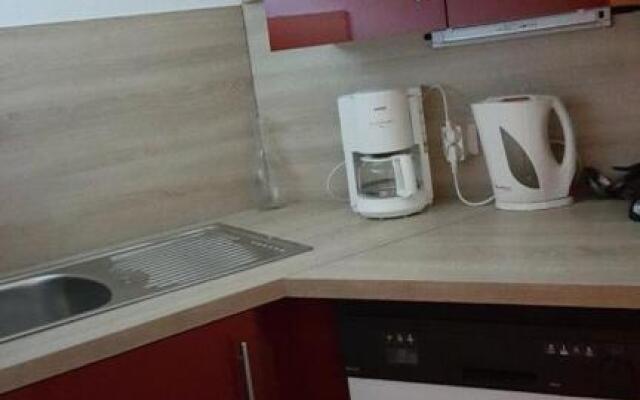 Résidence CAMARINE - 2 Pièces pour 5 Personnes 04