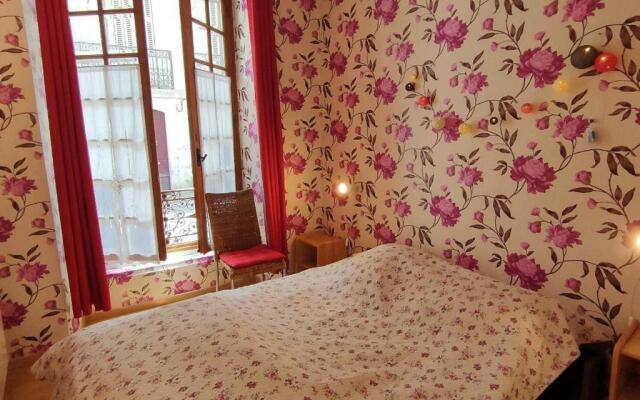 Appartement Cauterets, 3 pièces, 8 personnes - FR-1-234-149