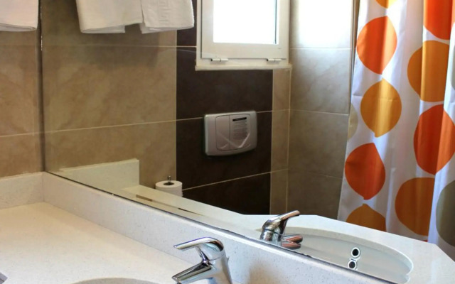 Sea Melody Beach Hotel & Apartments