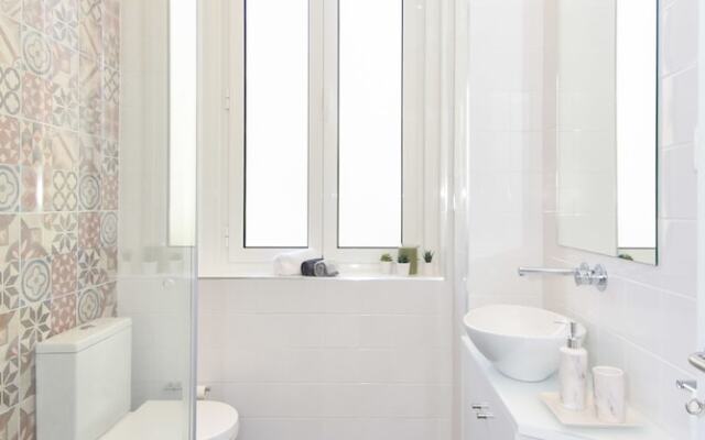 Oporto Lovely House Premium