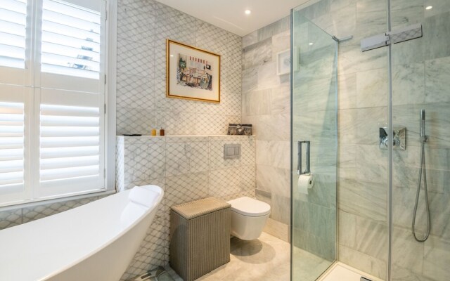 Immaculate Designer Home in Wandsworth