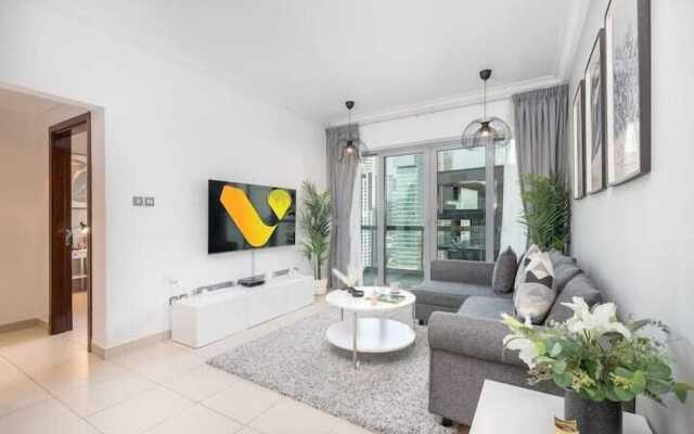 Vogue Blvd Walk near Burj Khalifa/ Dubai Mall