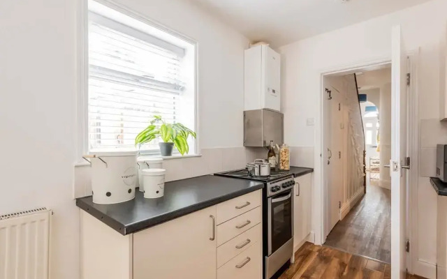 Host Stay The Haven at Church Road