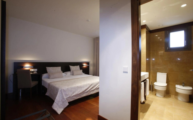 Hotel Palacio De Meras