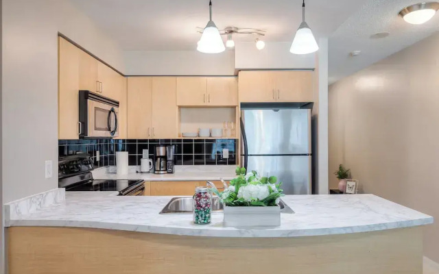 The Yonge Boutique Suites
