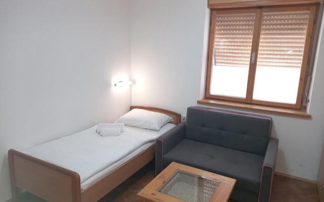 Stunning Apartment in Rijeka With