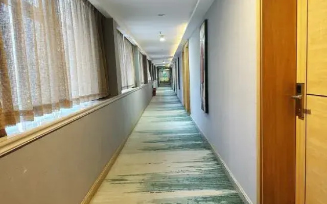 Spider-King Hotel