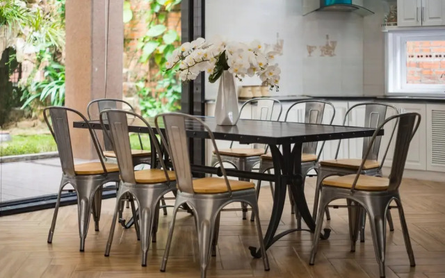 Oreka Homestay Halong
