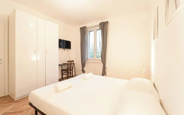 RRRapido Sant Ambrogio Suites and Rooms