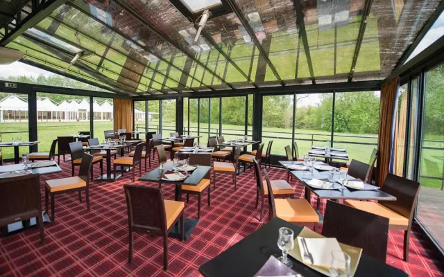 Hôtel Abbaye du Golf de Lésigny