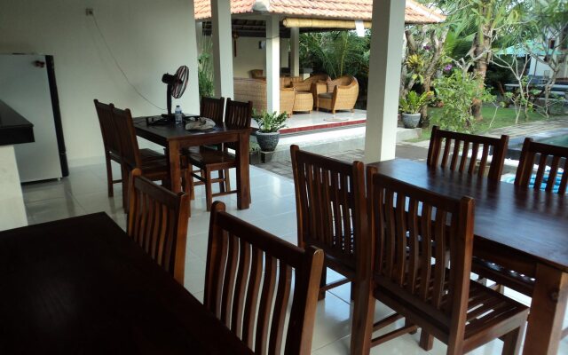 Puri Clinton Bali Homestay