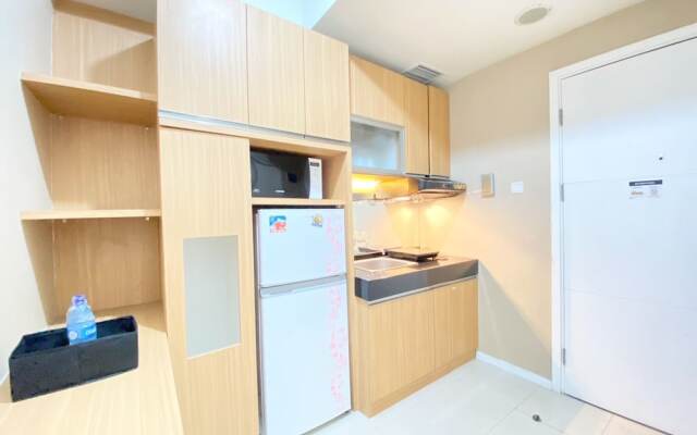 Modest 2Br Apartment At Parahyangan Residence