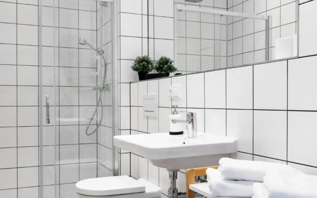 TurnKey Balcony Studio