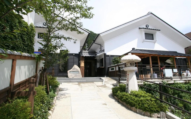 Ooedo Onsen Monogatari Premium Gero Honkan