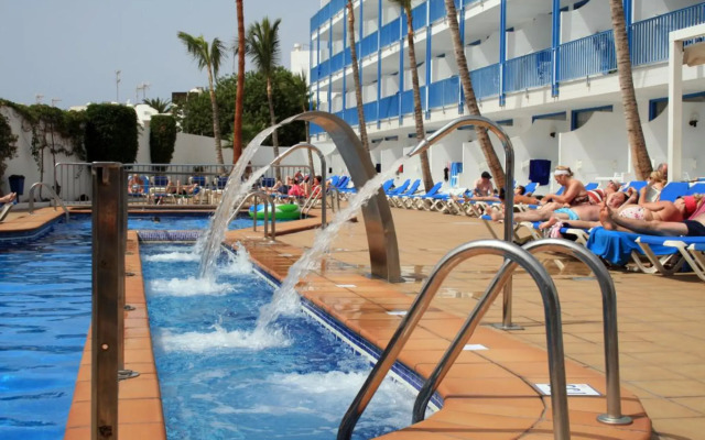 Aparthotel Costa Volcán & Spa