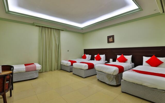 OYO 425 Hotel Manazil Alfouz